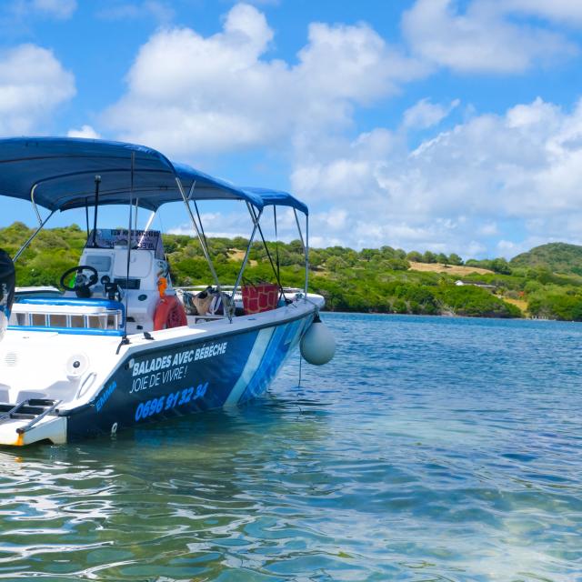 Bateau Bébêche Sainte-Anne Martinique