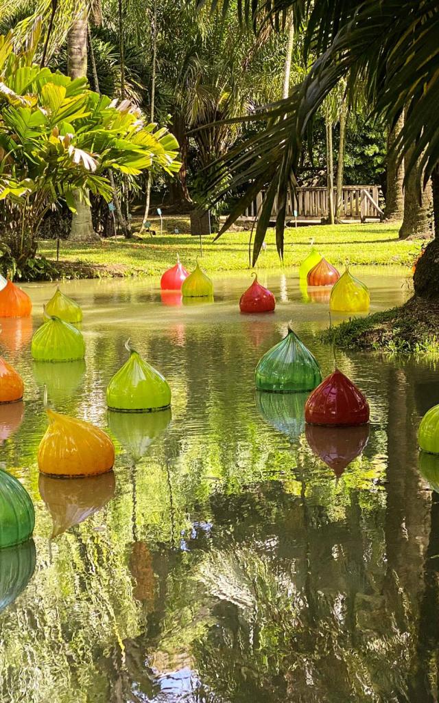 Garden Pond Sculpture Dale Chihuly House Clément Francois Martinique