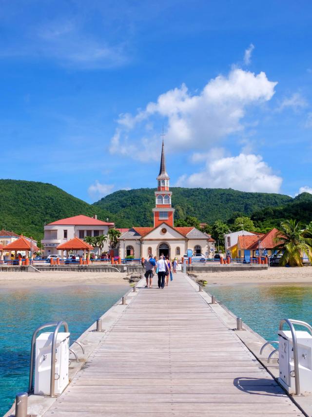 Ponton Église Saint-Henri Bourg des Anses-d'Arlet Martinique