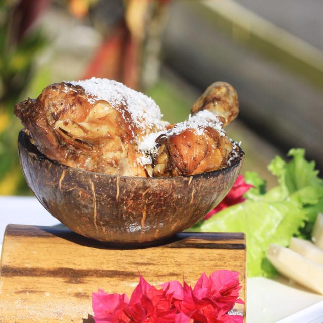 Poulet au coco restaurant Le Bambou Morne-Rouge Martinique