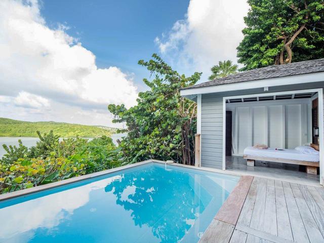 pool-room-hotel-pleinsoleil-francois-martinique