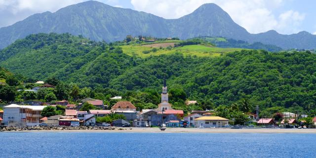 Ville du Carbet Église Saint-Jacques Pitons du Carbet Carbet Martinique