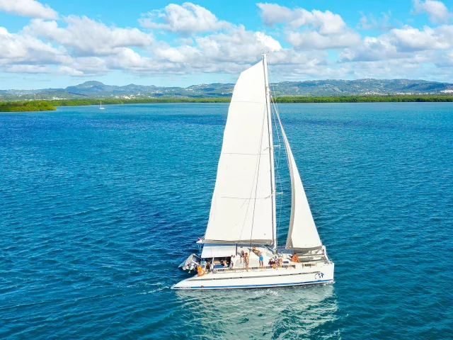 Catamaran Blue Dream Trois-îlets Martinique