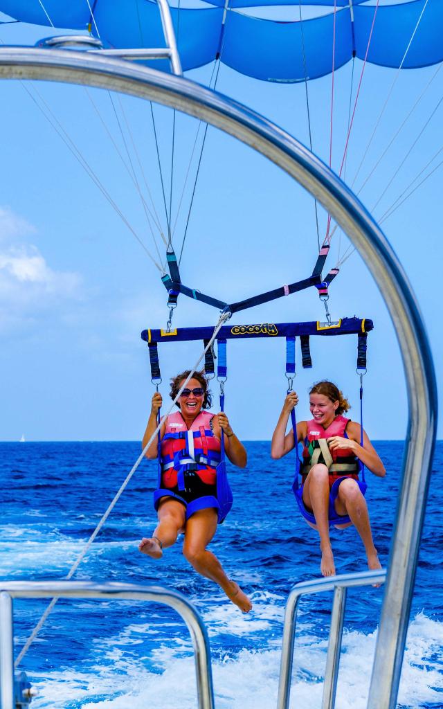 Parachute ascensionnel Cocofly Trois-îlets Martinique