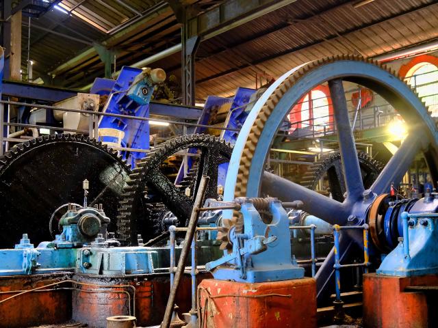 Machine Distillerie La Favorite Lamentin Martinique