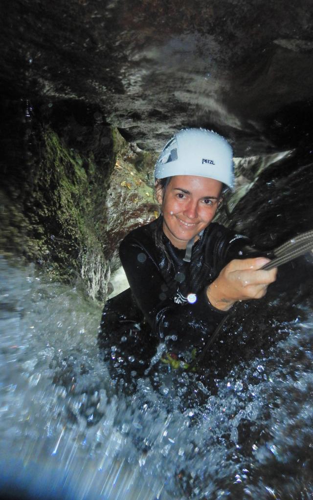 Descente en rappel Canyoning Rivière Mitan Bureau de la randonnée et du canyoning Morne-Vert Martinique