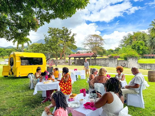 Restaurant Le Moulin à Canne Distillerie Depazx Saint-Pierre Martinique