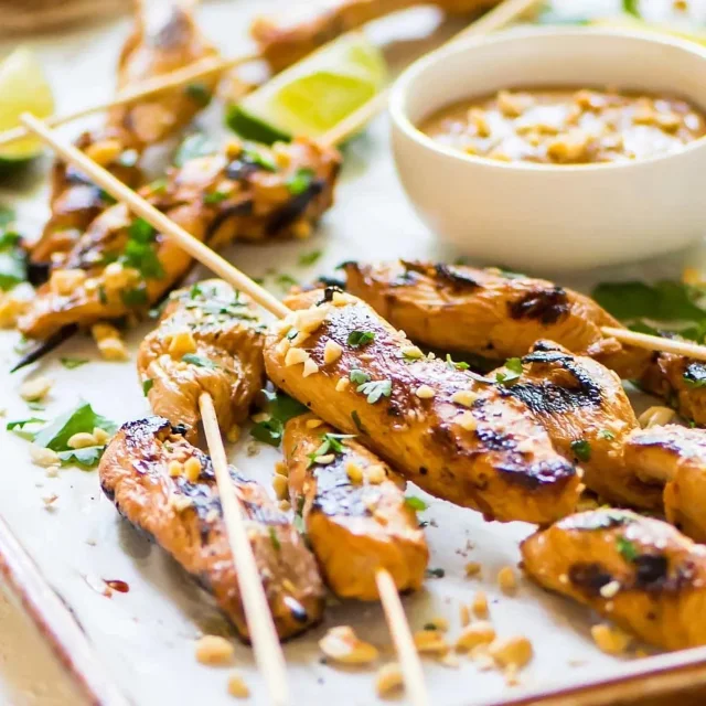 Brochettes De Poulet Satay