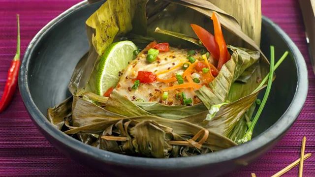 Papillotes De Poisson En Feuille De Bananier