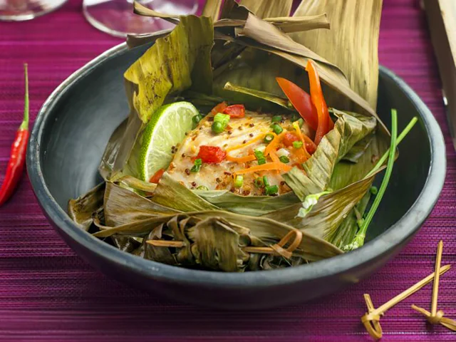 Papillotes De Poisson En Feuille De Bananier