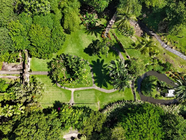 Jardin Habitation Anse Latouche Carbet Martinique