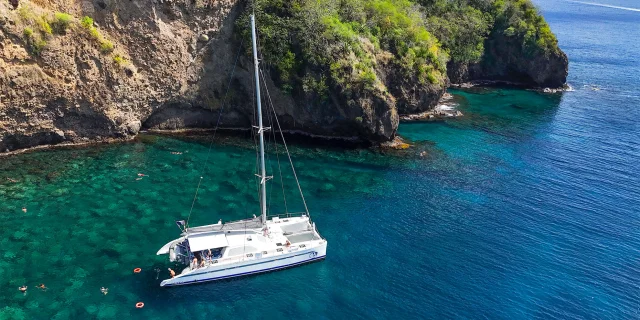 Catamaran Blue Dream Trois-îlets Martinique